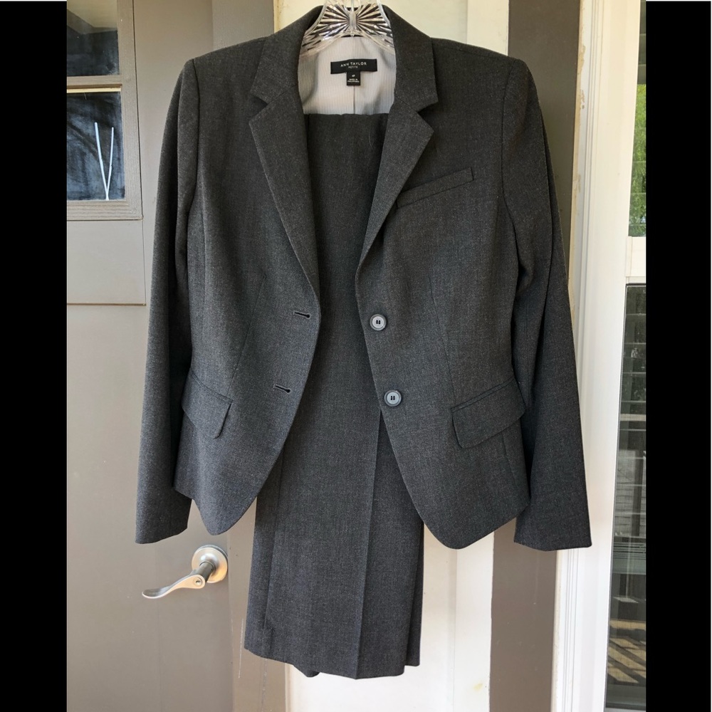 Ann Taylor grey two piece suit